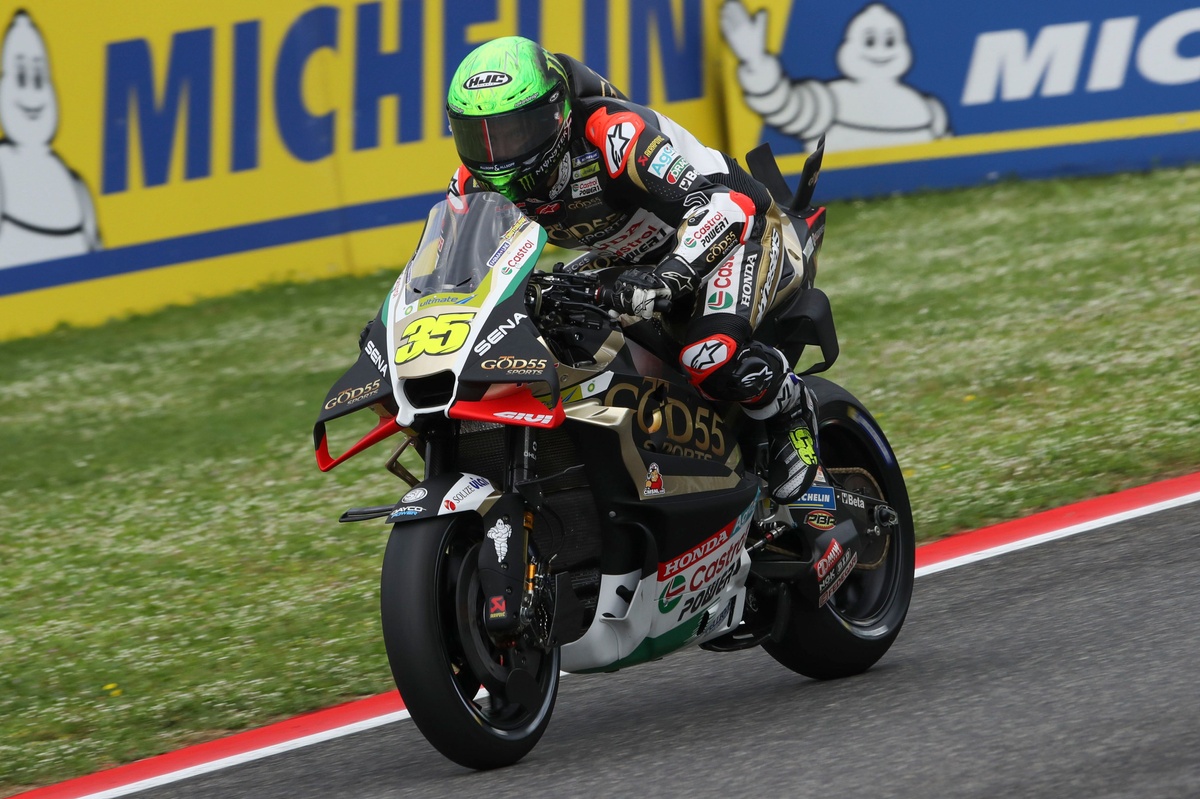 Cal Crutchlow Ungkap Masalah Bahu Penyebab Mundur Dari GP Italia